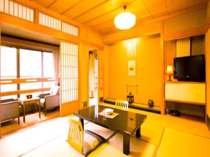 Tsutaya Ryokan Toyooka  Exterior photo